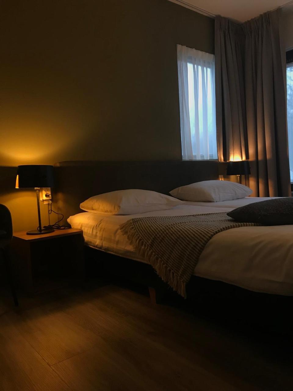 Bed & Breakfast Van Marion Oostvoorne Exterior photo